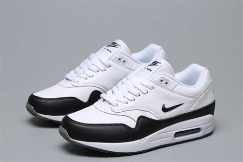 nike air max 1 premium sc jewel swoosh schwarz weiß